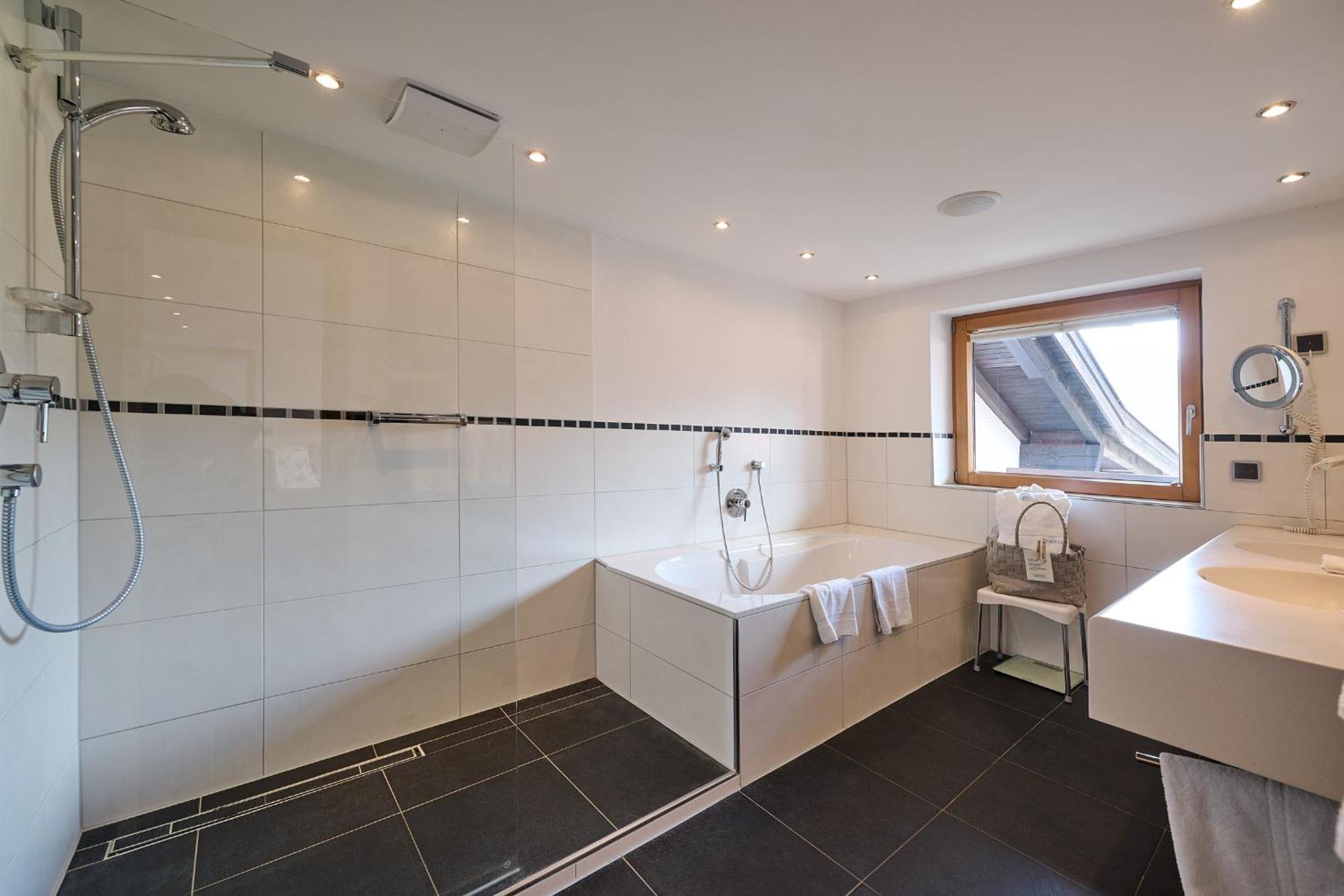 Schuele's Wellnessresort & Adults Only 4*